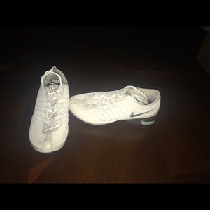 NIKE Women’s Sneakers